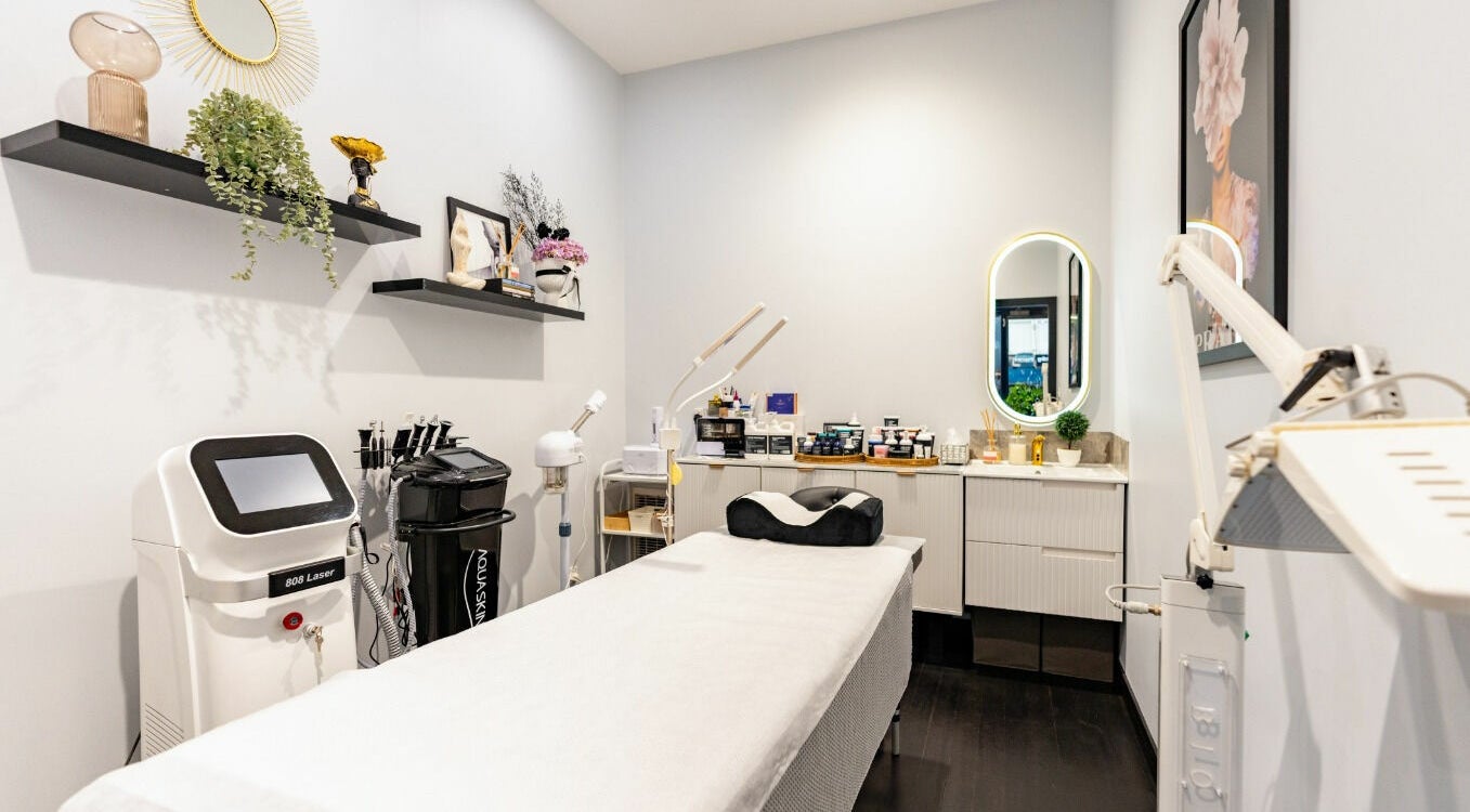 Modern beauty treatment room at Sol Brow and Lash, Melbourne, Victoria, AU. Stylish decor and advanced equipment.