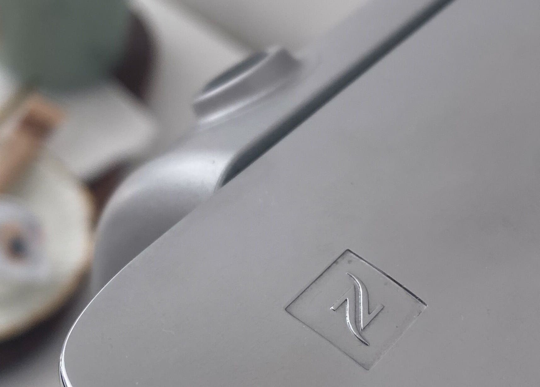 Detail kávovaru v Nechtové štúdio Vikinails, Bratislava, Bratislavský Kraj, SK.