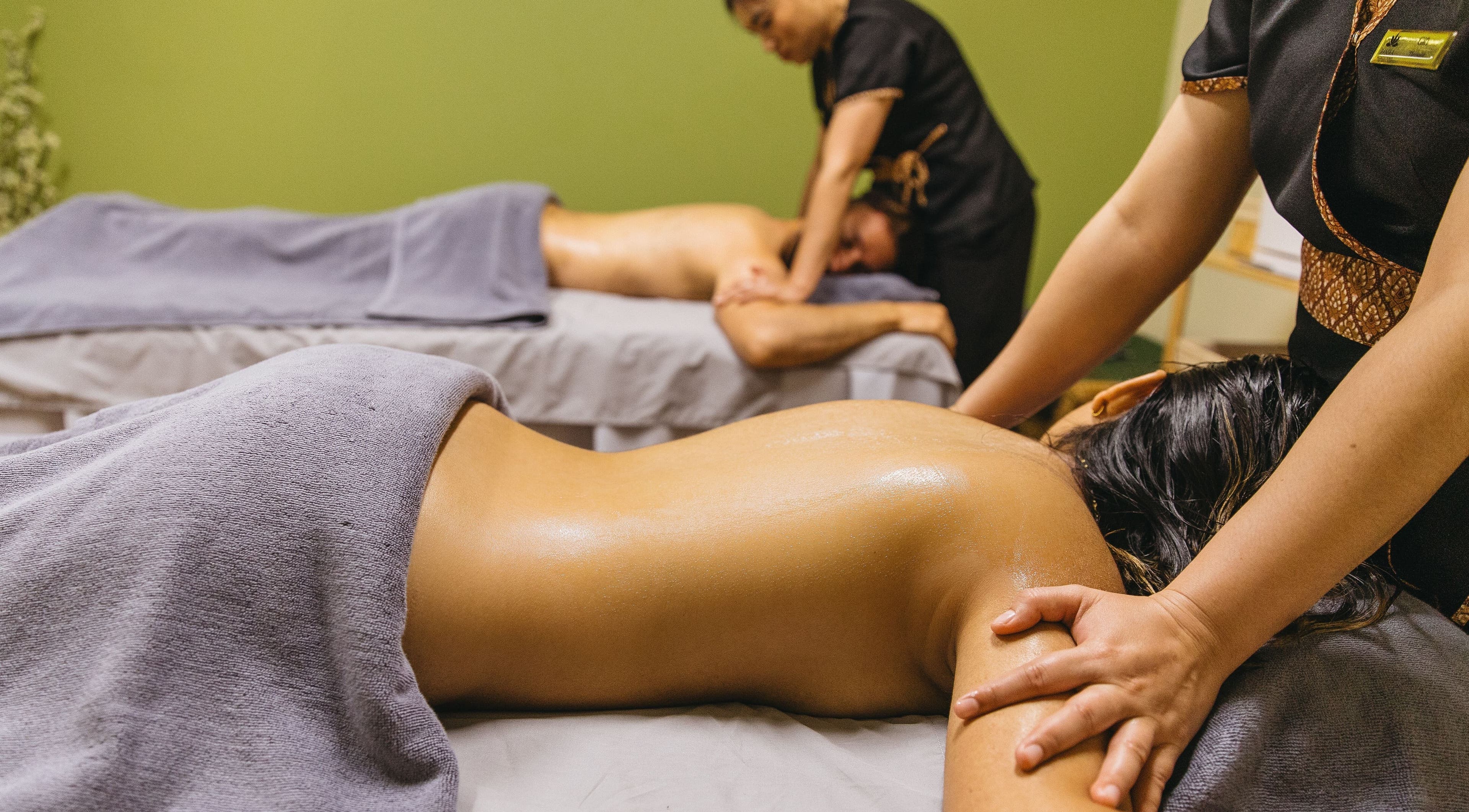 Relaxing massage session at Panwa Massage and Therapy in Auckland, Auckland, NZ, featuring professional therapists.