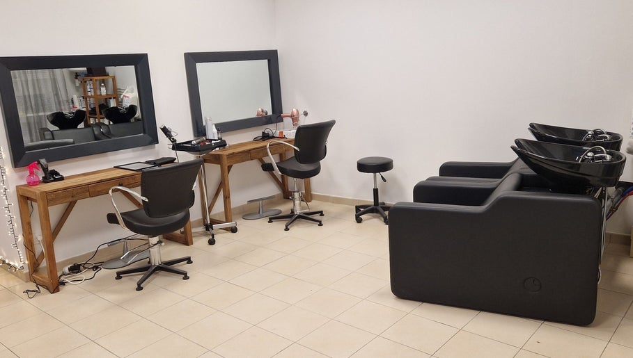 Espace Coiffure, bild 1