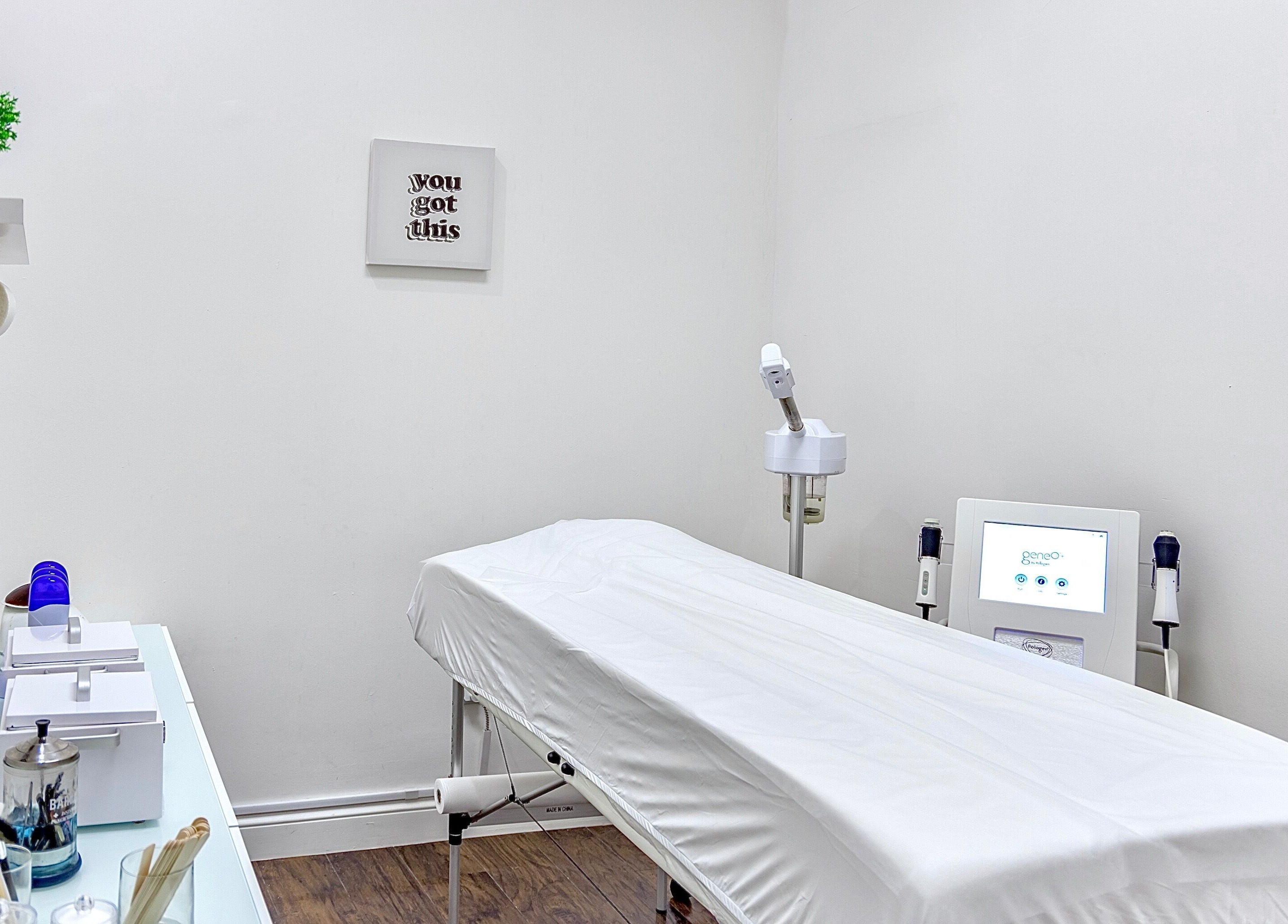 Calm treatment room at Skin From Brazil, Stockbridge, Georgia, US with modern equipment and cozy ambiance.