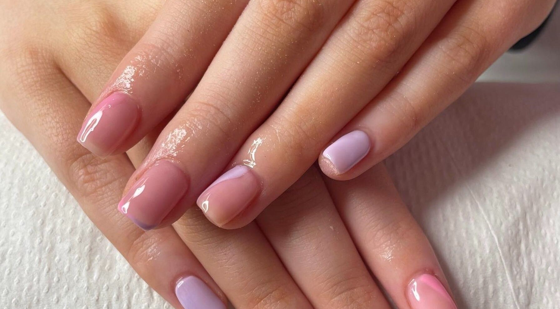 Pretty pastel manicured nails at RachB Beauty, located in Edenderry, County Offaly, IE.