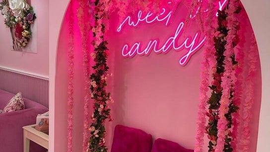 Candy Nails Beauty Lounge