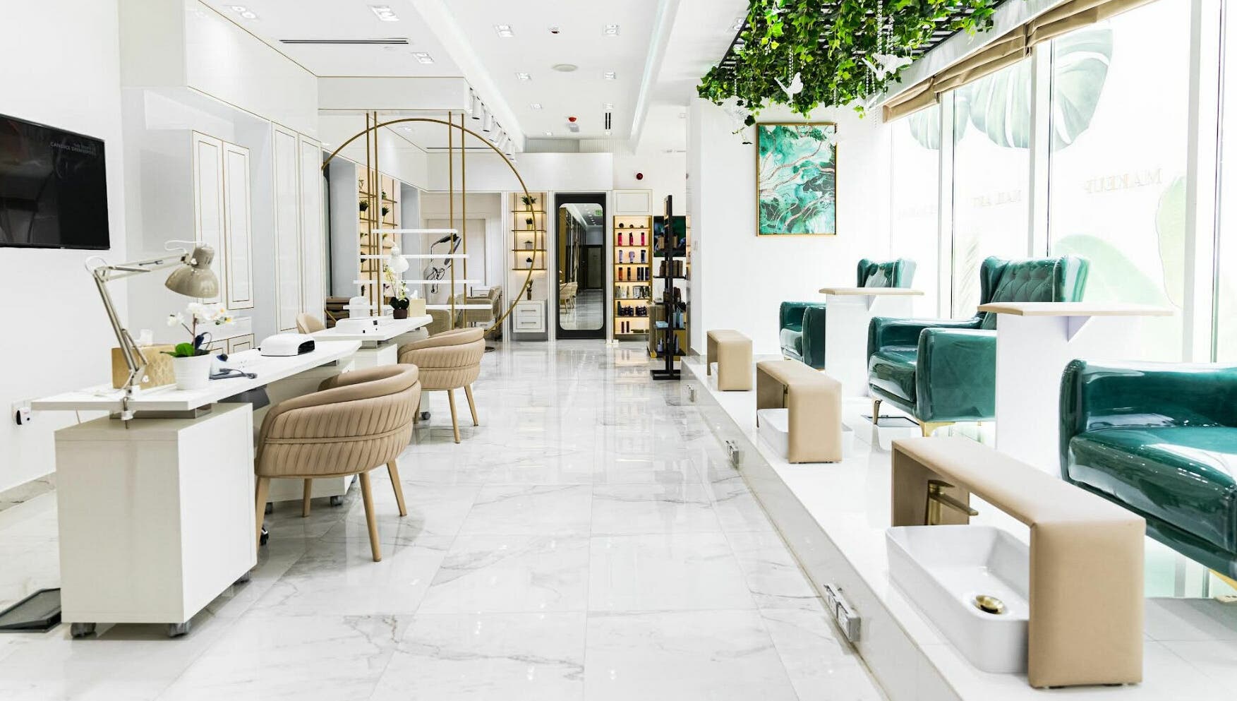 Sleek interior of Cherish Ladies Salon in دبي, دبي, AE with plush seating and modern decor.