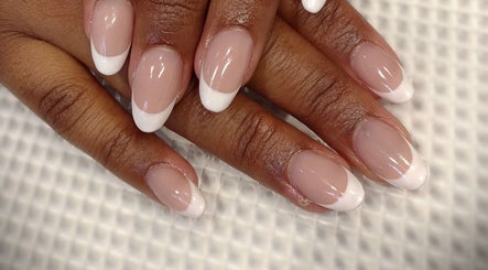 Angel's Wicked Nails afbeelding 2