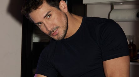AlexSpot24 Miami -Mens Grooming, Mens Waxing & Massage Spa image 3