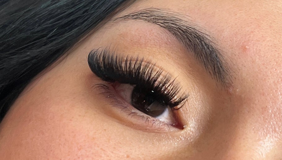 Cami Lashes 21 obrázek 1