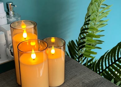 Relaxing candles and skincare at NR Derma Aesthetics, Bicester, England, GB. Perfect for a calming ambiance.