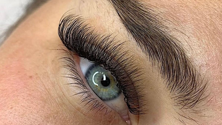 Lashology - Lashes by Amy – obraz 1