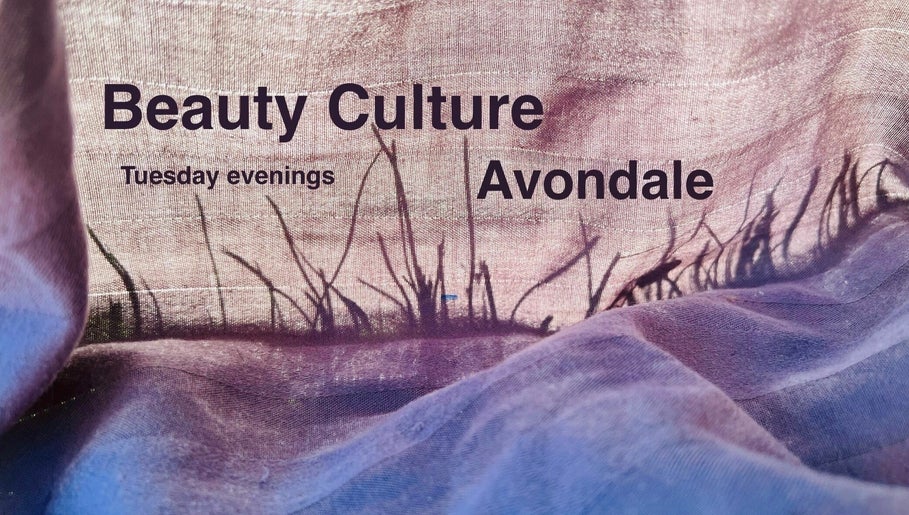 Beauty Culture, Avondale (Magnolia House Tuesday Evenings) billede 1