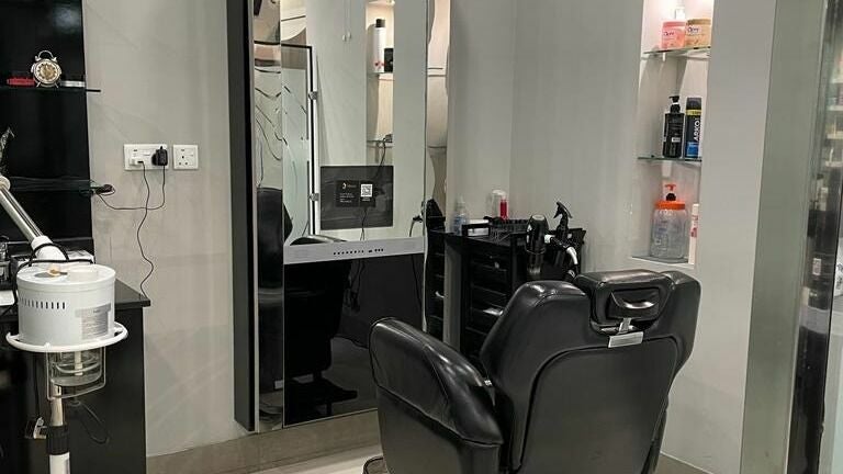 Albinia Mens & Kids Salon - Lulu Hypermarket, Riyadh Avenue Mall, King Faisal Road - Riyadh | Fresha Albinia Mens & Kids Salon - Lulu Hypermarket, Riyadh Avenue Mall, King Faisal Road - Riyadh | Fresha