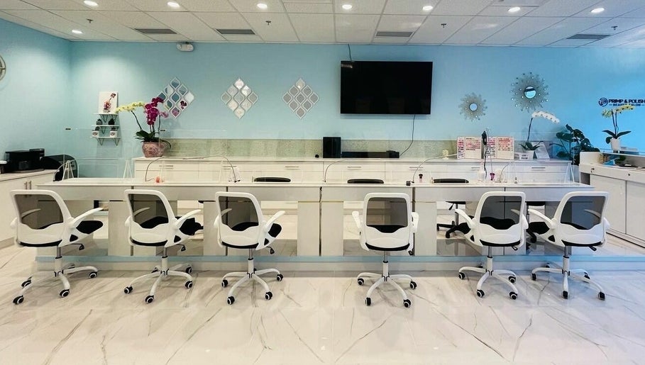 Primp and Polish Beauty Salon slika 1