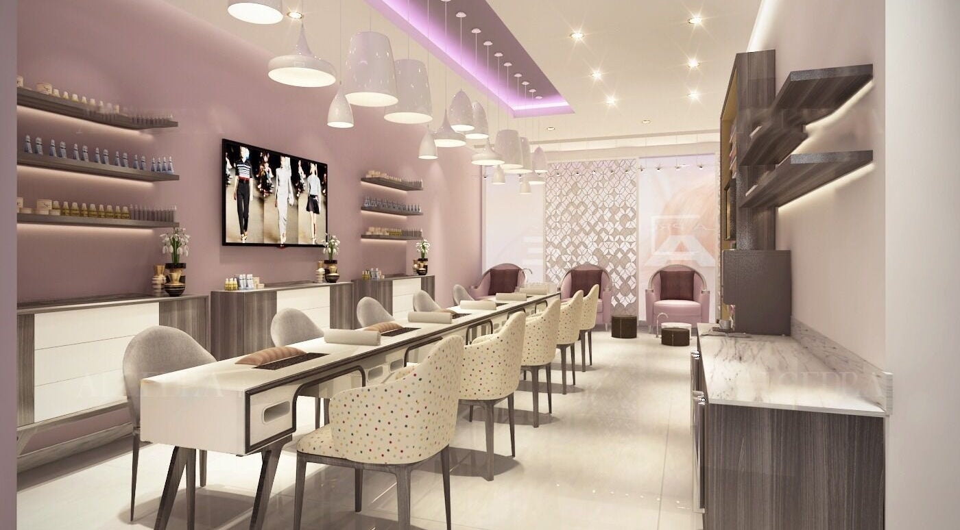 Elegant interior of Beautify Me Ladies Salon & Spa, دبي, دبي, AE with modern decor and plush seating.