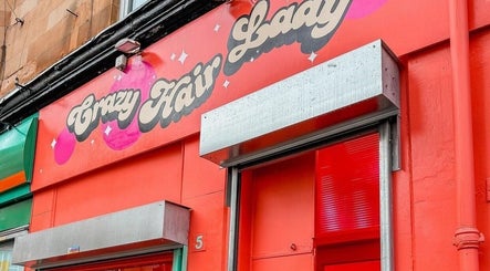 Crazy Hair Lady Glasgowの画像：3