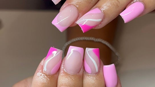 Mia’s Manis