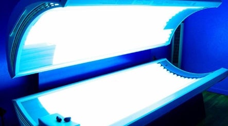 Εικόνα Glow Tanning Salon 3