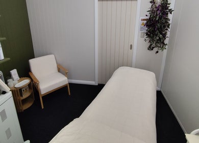 Relaxing spa room at Arise Skin and Beauty in Palmerston North, Manawatū-whanganui Region, NZ.