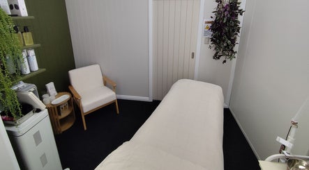Relaxing spa room at Arise Skin and Beauty in Palmerston North, Manawatū-whanganui Region, NZ.