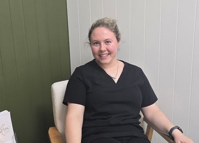 Friendly staff member at Arise Skin and Beauty, Palmerston North, Manawatū-whanganui Region, NZ.