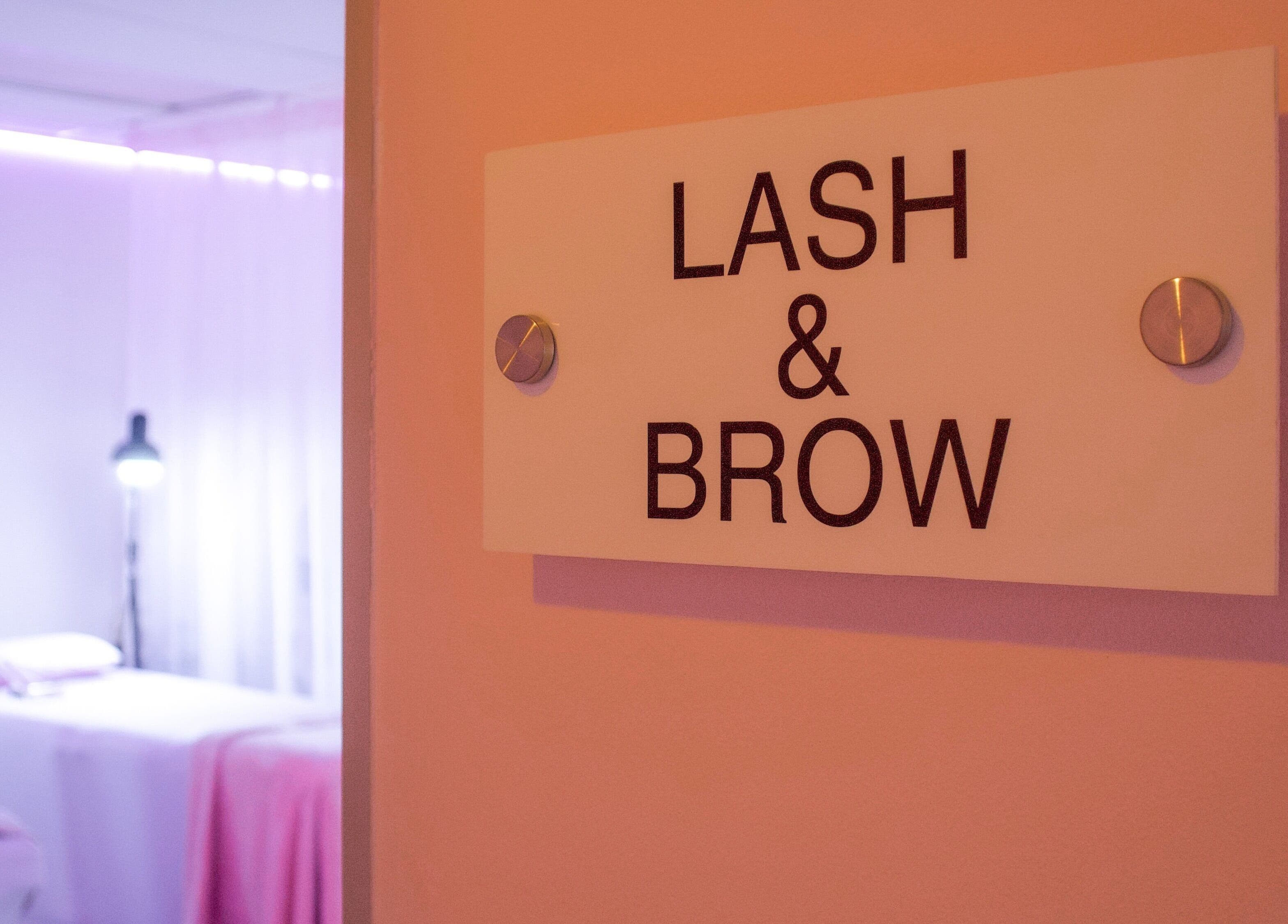 Lash and Dash spa room with a relaxing ambiance in Sandton, Gauteng, ZA.