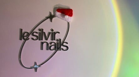 Le Silvir Nails, bild 3