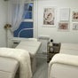 SAS'S Lash Lounge - UK, Station Road, Beaconsfield, England