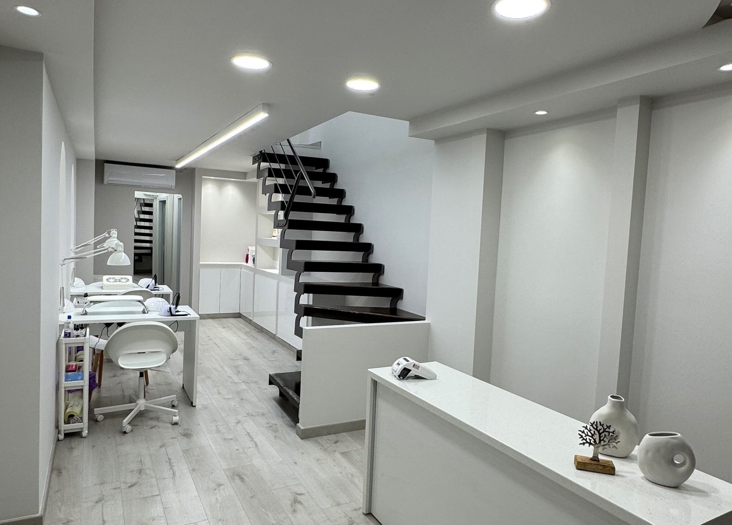 Καλαίσθητος εσωτερικός χώρος του Terracotta Nails and Beauty - Agrinio #2, Αγρίνιο, GR.