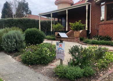 Front garden and entrance of Hillpark Remedial Massage Therapy in Mornington, Victoria, AU.