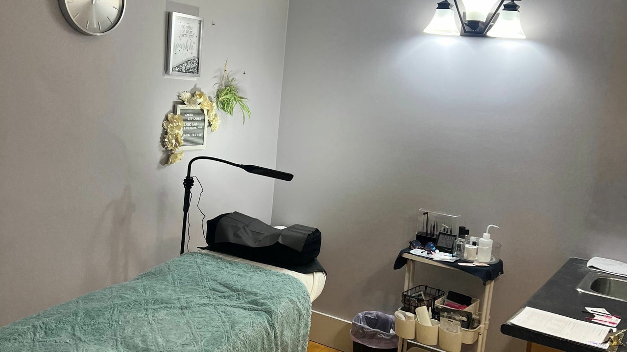 Angell Eye Lash. At Revive Salon And Day Spa - 4980 50 Street - Camrose ...