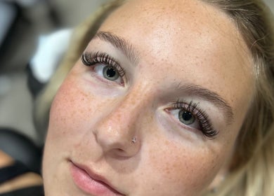 Lash extensions at Ajax - The Glam Goddess in Ajax, Ontario, CA. Experience beauty excellence.