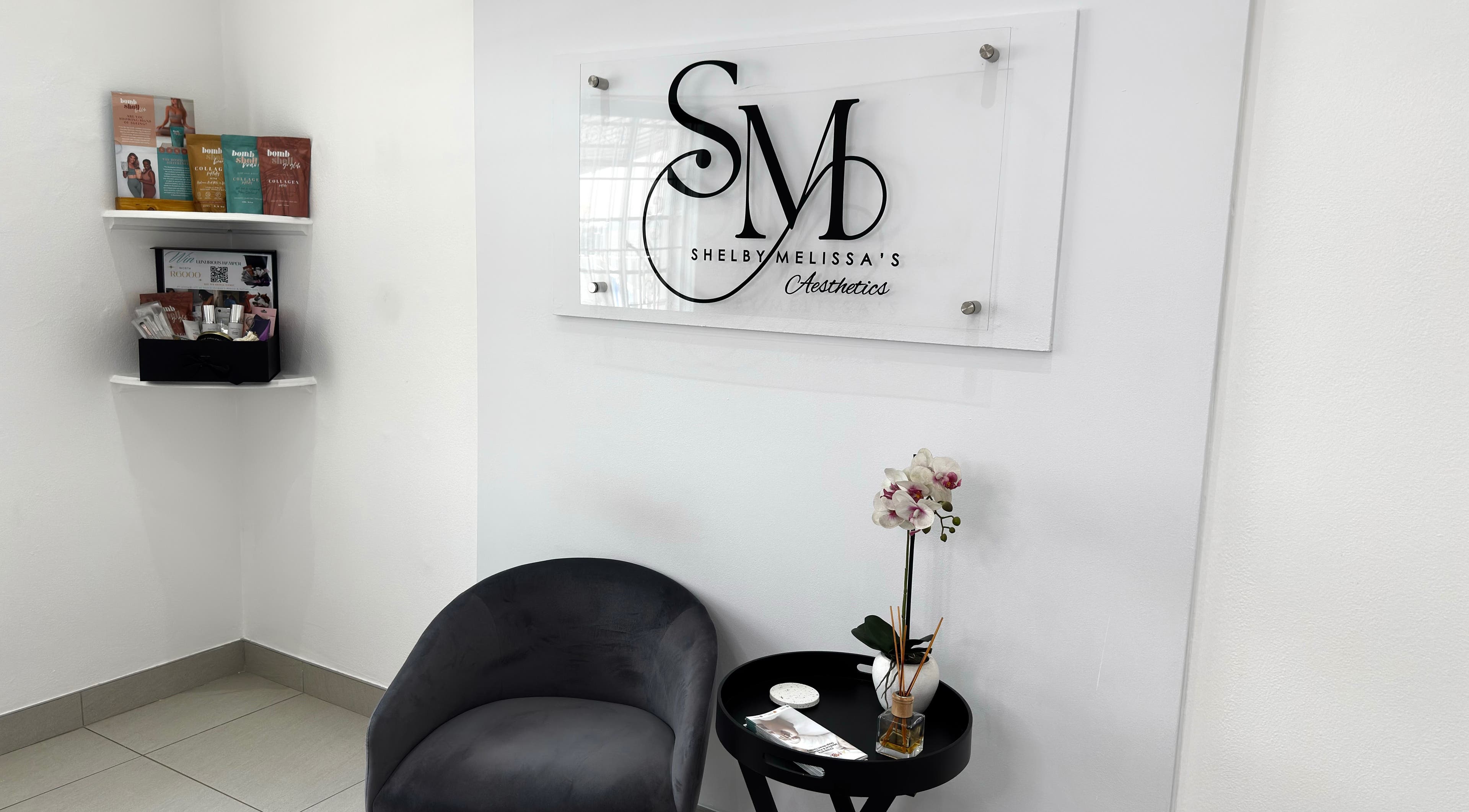 Cozy seating and elegant decor at Shelby Melissa’s Aesthetics, Germiston, Gauteng, ZA.