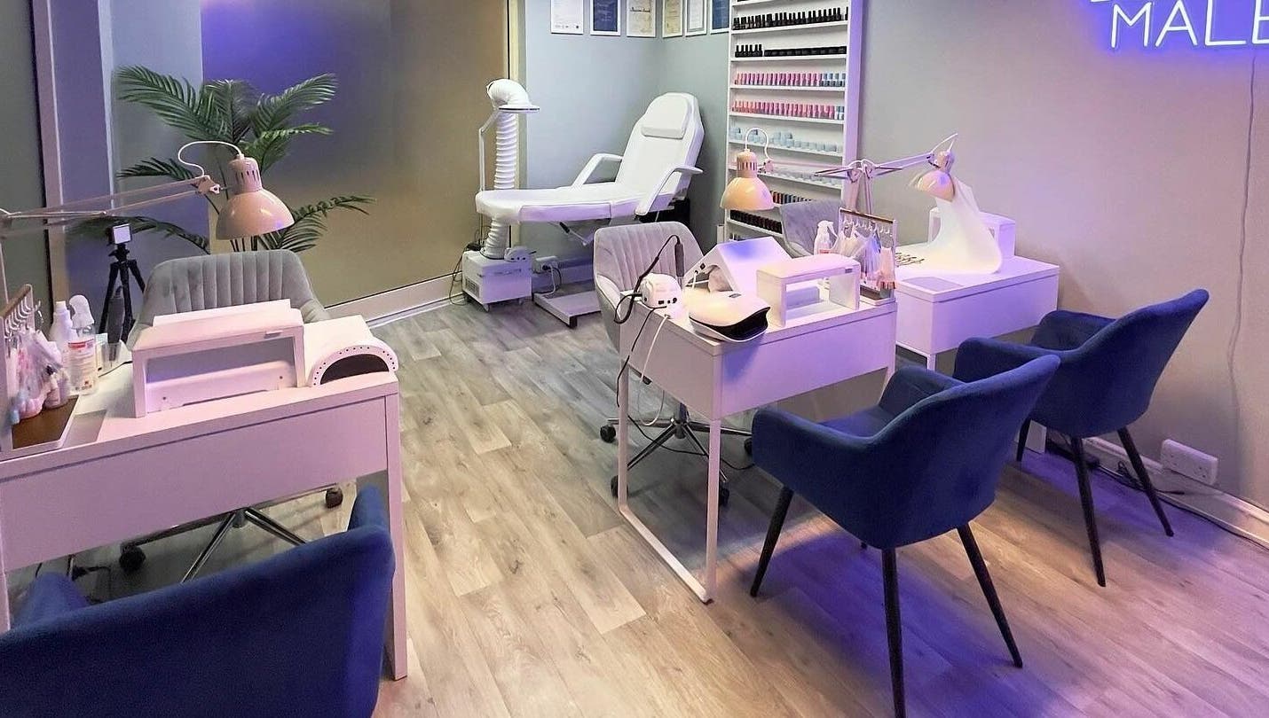 Elegant nail studio at Vyrsta Studio, London, England, GB, showcasing manicure stations and serene decor.
