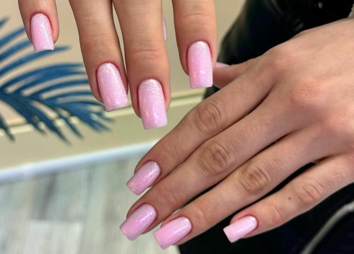 Elegant pastel pink nails at Vyrsta Studio in London, England, GB.