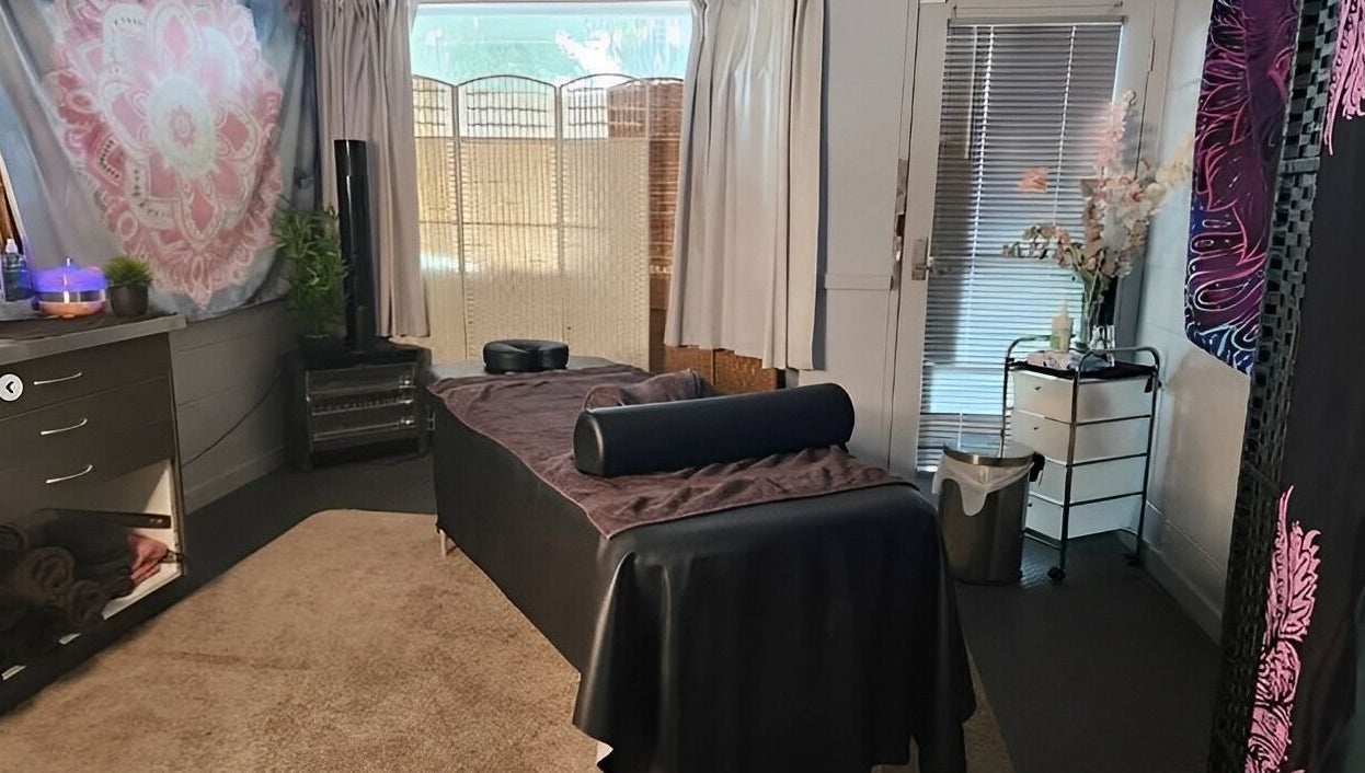 Relaxing massage room at Jewlz Beauty in Palmerston North, Manawatū-whanganui, NZ featuring soothing decor.
