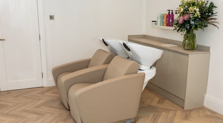 Bottega Lounge image 2