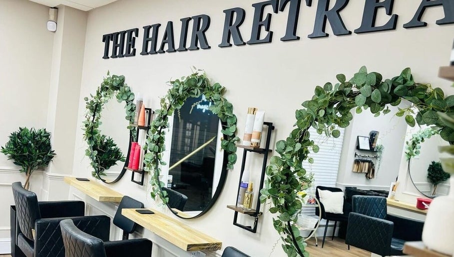 Hair Retreat & Co изображение 1