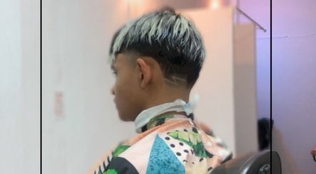 BDS Barber image 2