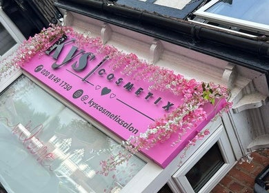 Exterior close-up of Cc Styled It venue in Birmingham, England, GB with floral decoration.