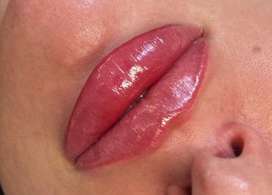 Lush glossy lips at You Glow Girl Aesthetics and Beauty Maidstone Kent, Maidstone, England, GB.