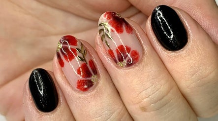 Imagen 2 de Jen Sullivan Nail Design - Dinas Powys