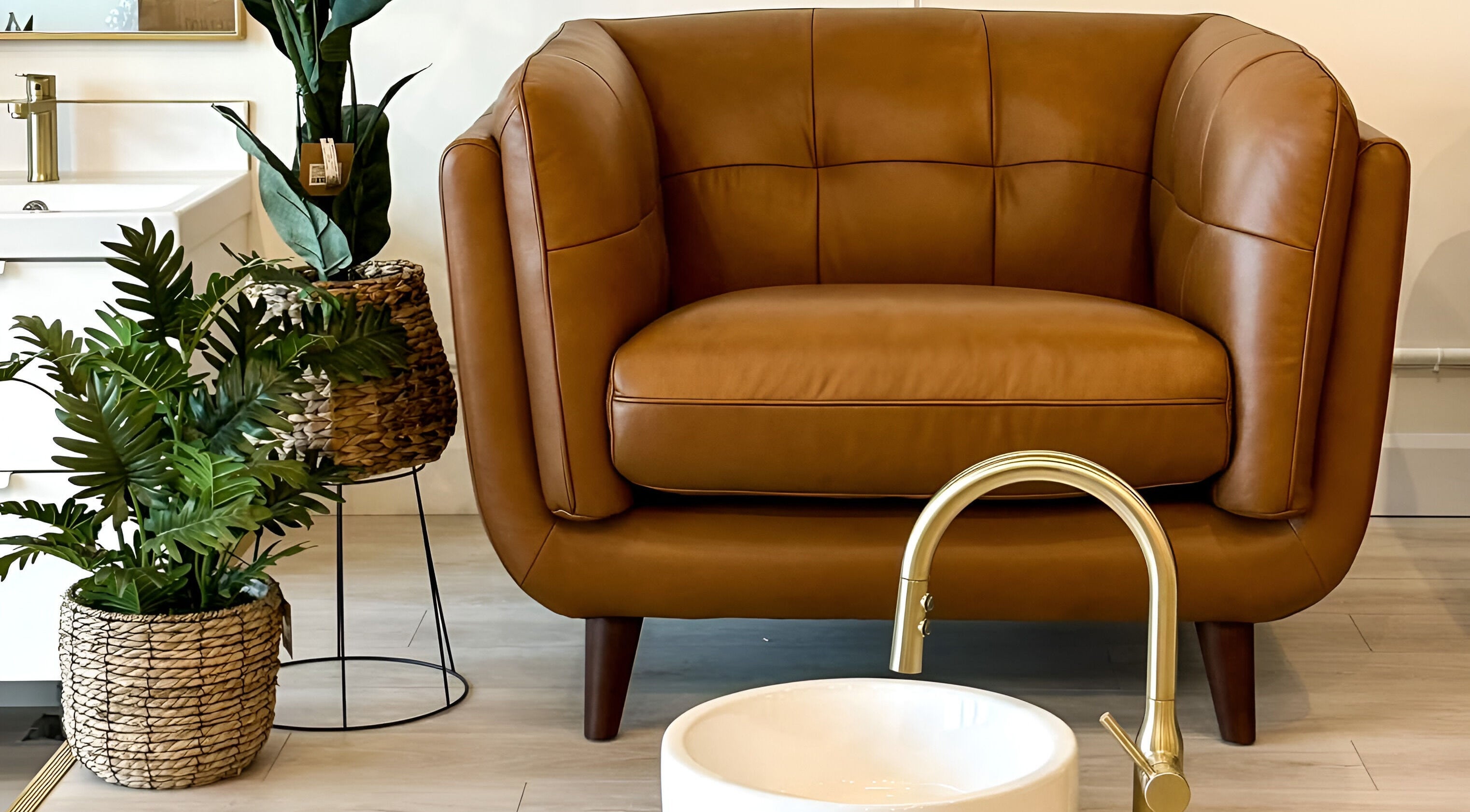 Elegant seating area at Sweetling Nails and Spa, Ottawa, Ontario, CA featuring a brown leather chair.