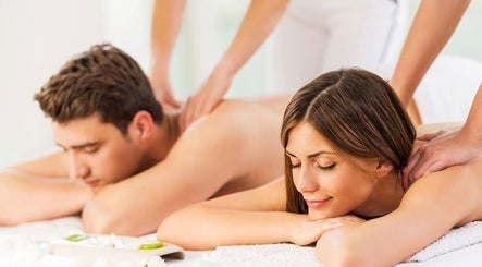 Couple enjoying massage at Prada Massage Spa, Washington, District Of Columbia, US.