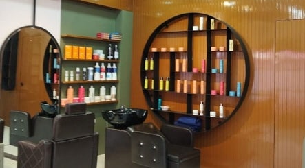 Rupam The Family Salon