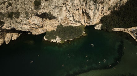 Spa at Lake Vouliagmeni – kuva 2