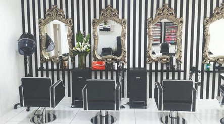 Brow Lodge, Beauty, Nails and Hair Boutique image 3