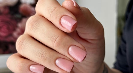 Sami Nail Studio, bilde 3