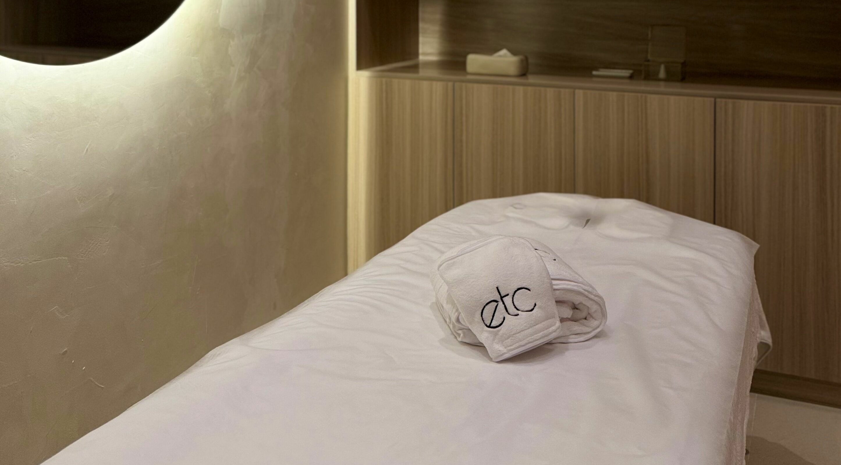 Massage room at Etc Boutique I AlMalqa, Riyadh, Riyadh Province, SA featuring a luxurious treatment table.