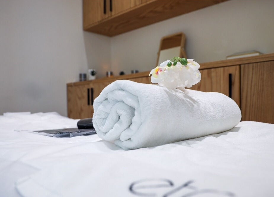 Luxurious spa setting at Etc Boutique Spa | Muhammadiyah, Riyadh, SA with fresh towels and elegant decor.