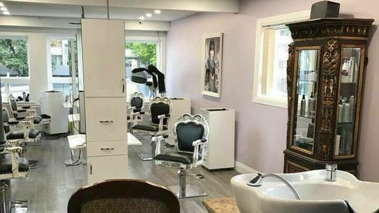 Arshia Hair Salon & Spa