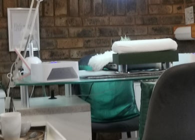 Comfortable massage table in Amazing Beauty Salon and Wellness, Pretoria, Gauteng, ZA.